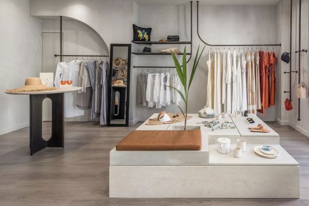 特色漂亮的服裝店效果圖